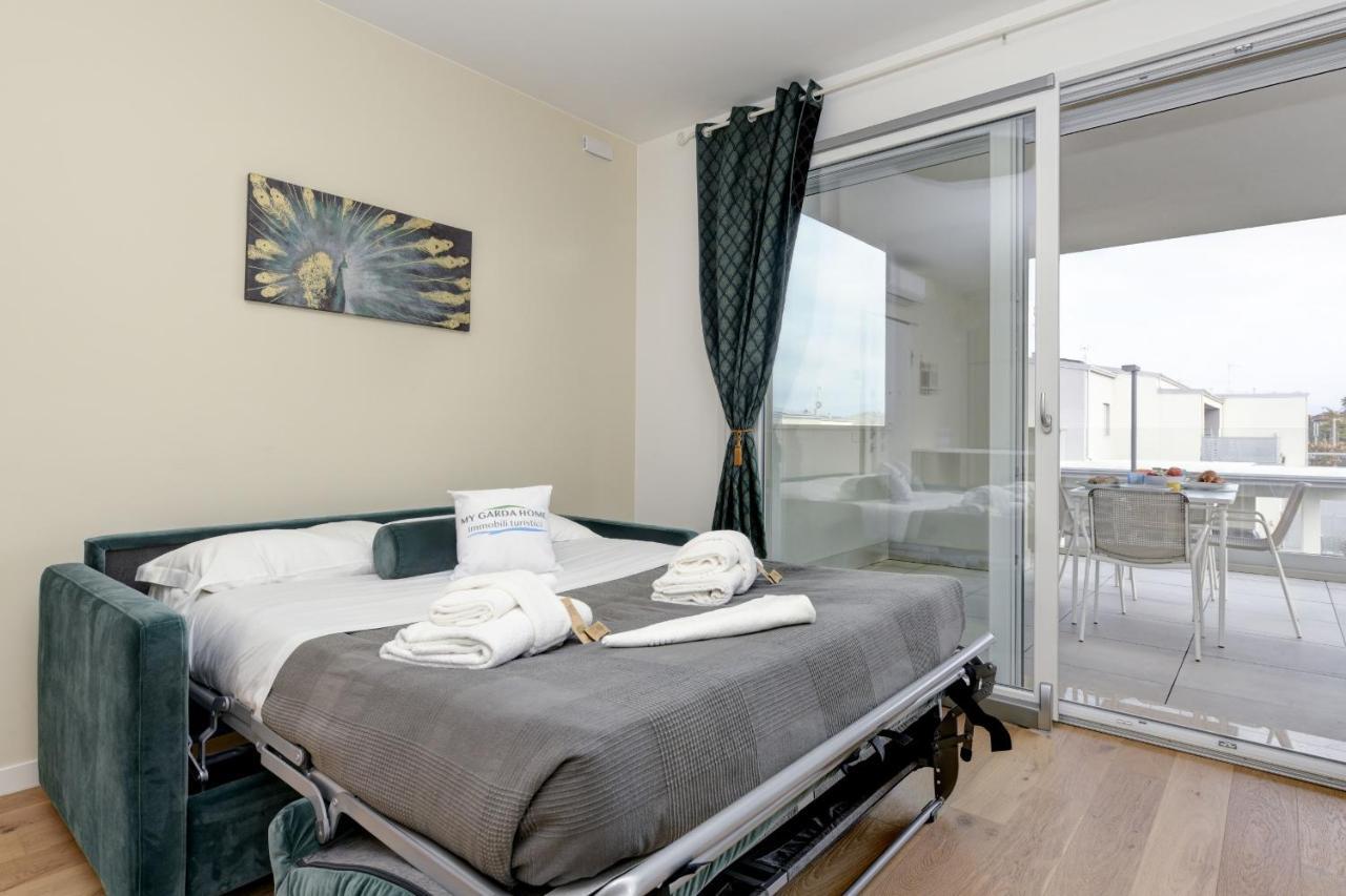 Opalia Residence - Garda Lake Lifestyle Apartment Peschiera del Garda Exterior photo